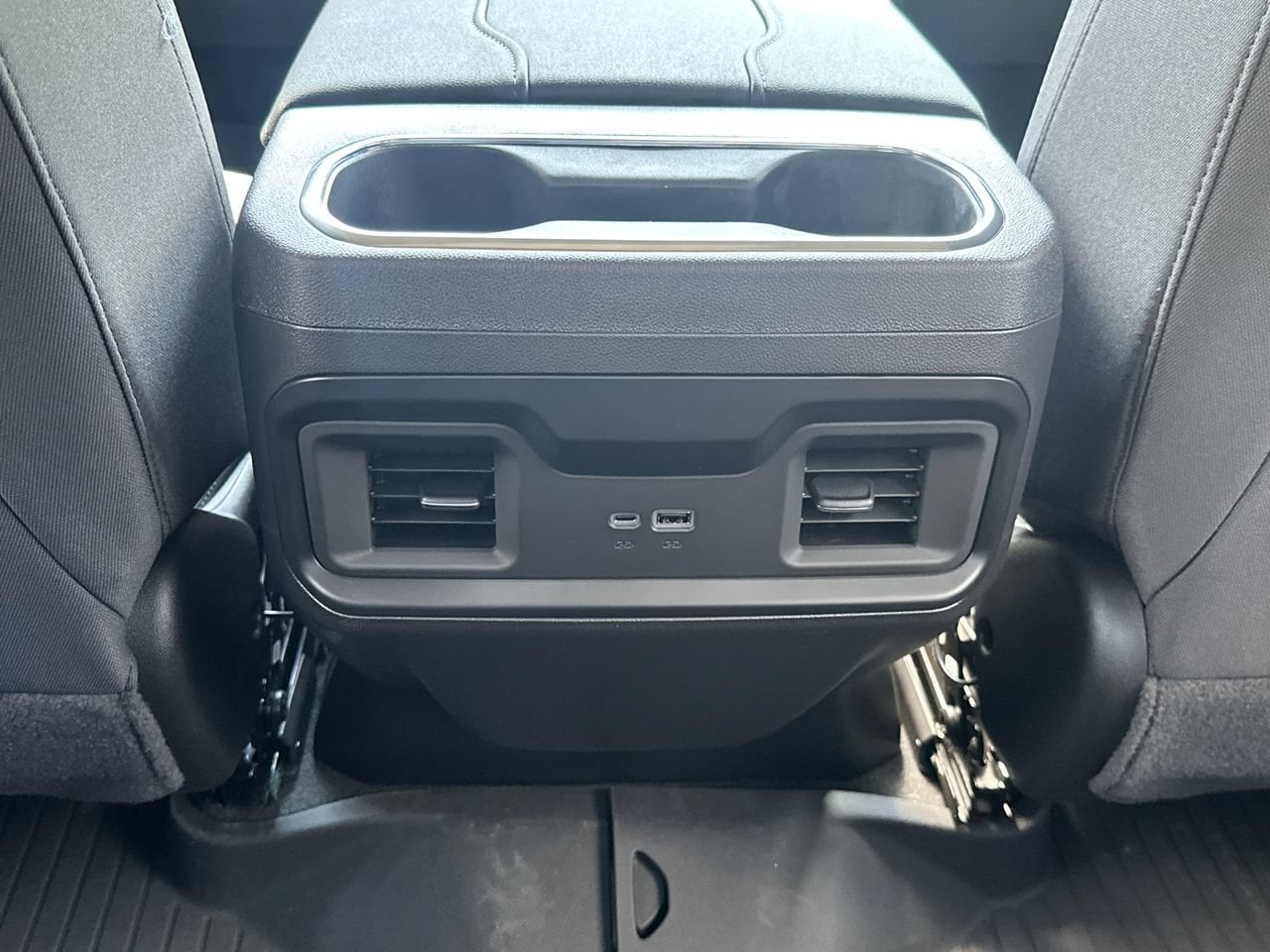 2026 Chevrolet Silverado 1500 LT Trail Boss Truck, photo 27
