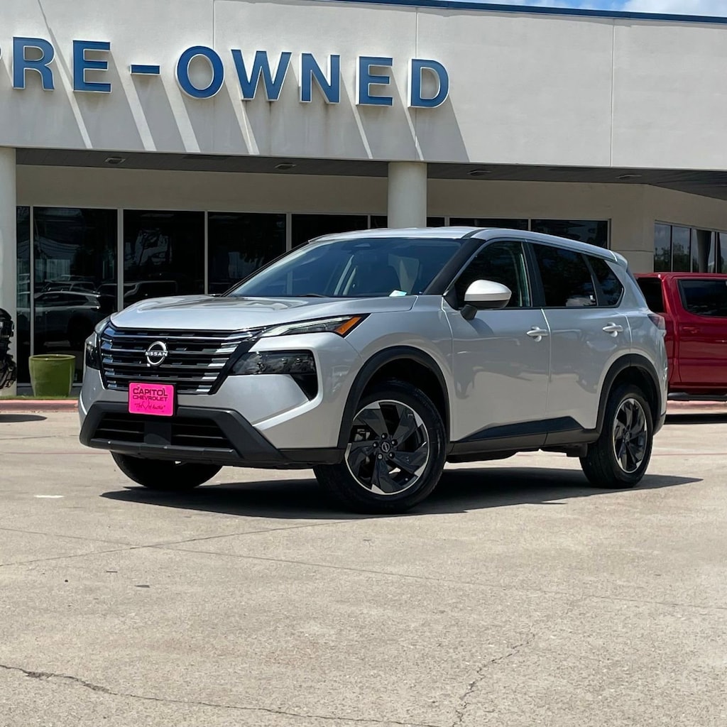 Used 2024 Nissan Rogue SV SUV