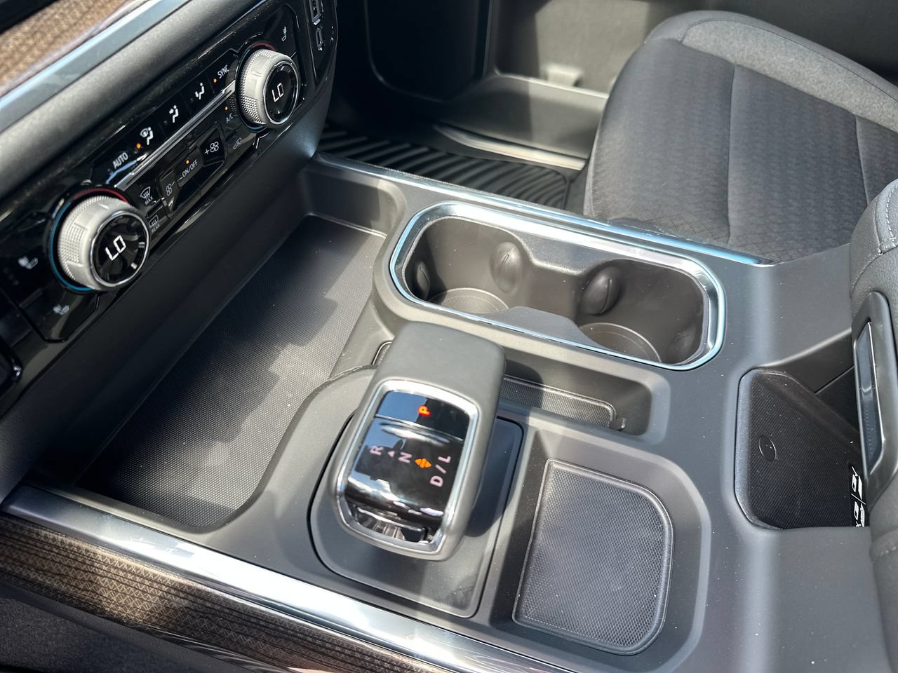 2026 Chevrolet Silverado 1500 LT Truck, photo 24
