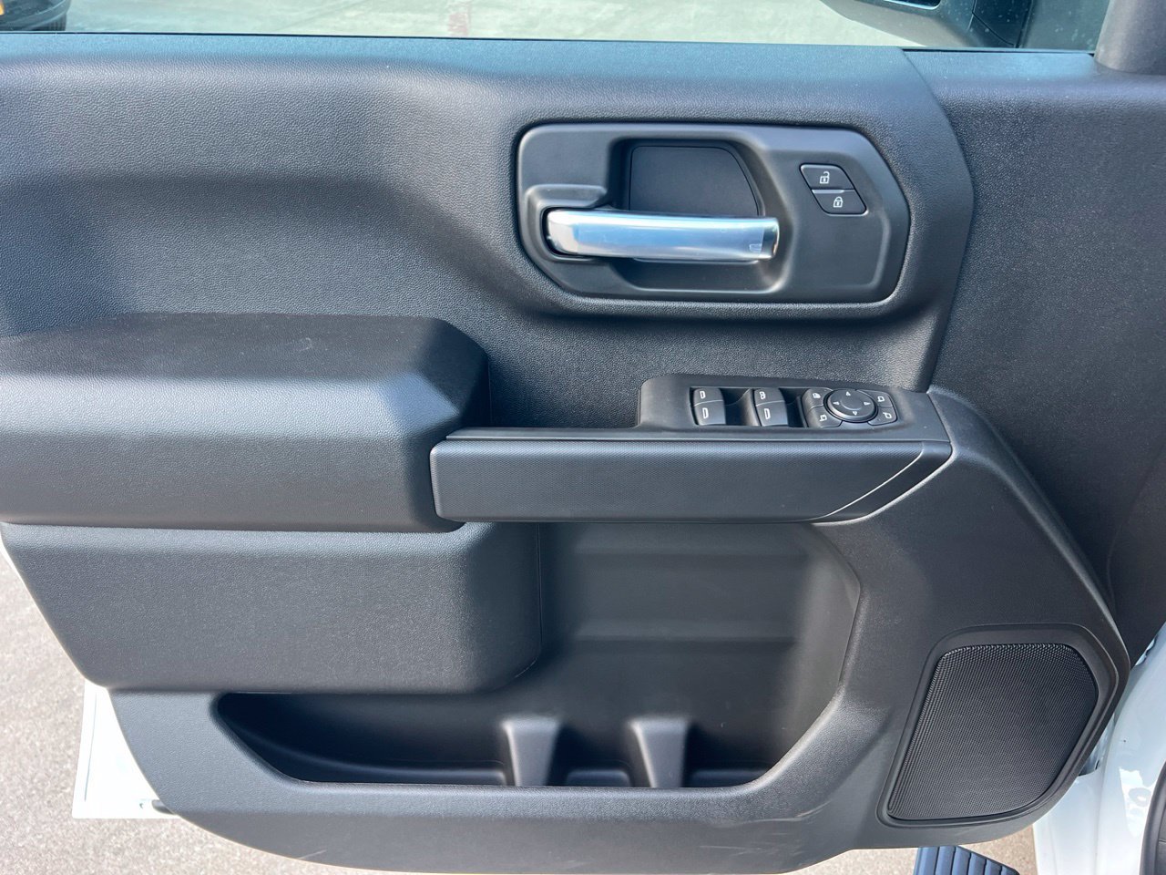 2026 Chevrolet Silverado 2500 HD Custom, photo 12