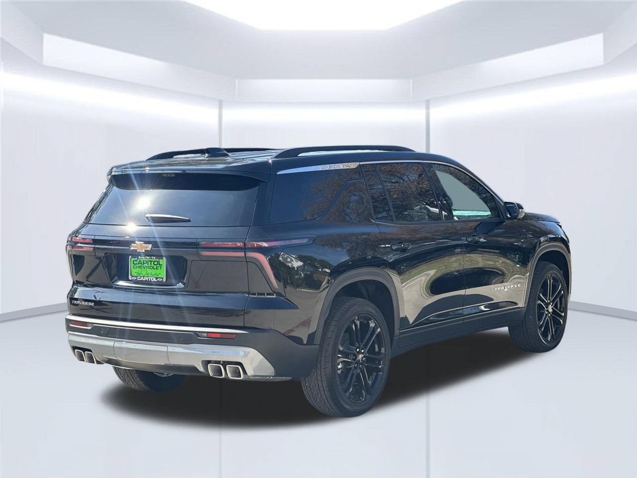 2027 Chevrolet Traverse LT, photo 6