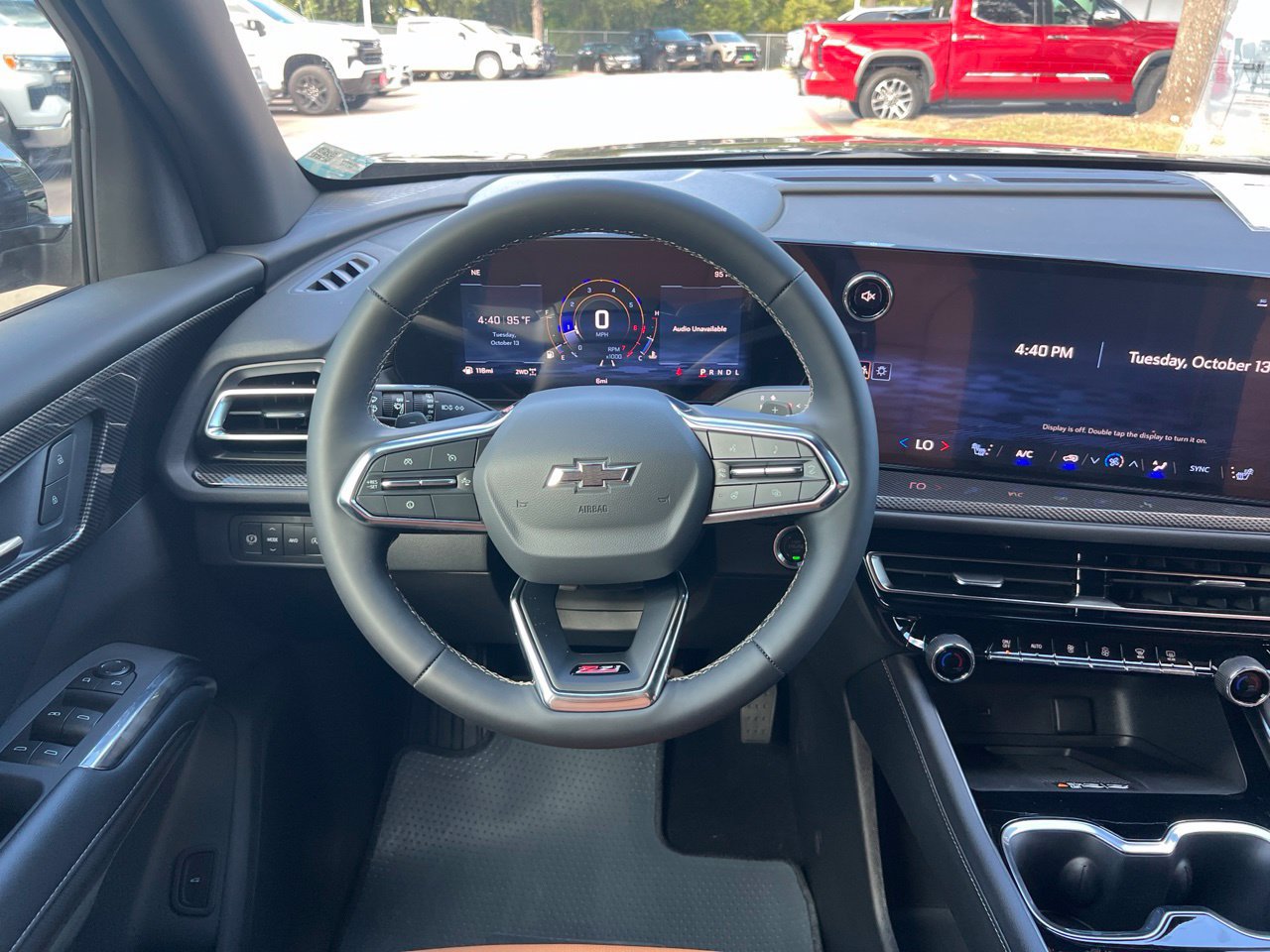 2027 Chevrolet Traverse Z71 SUV, photo 15