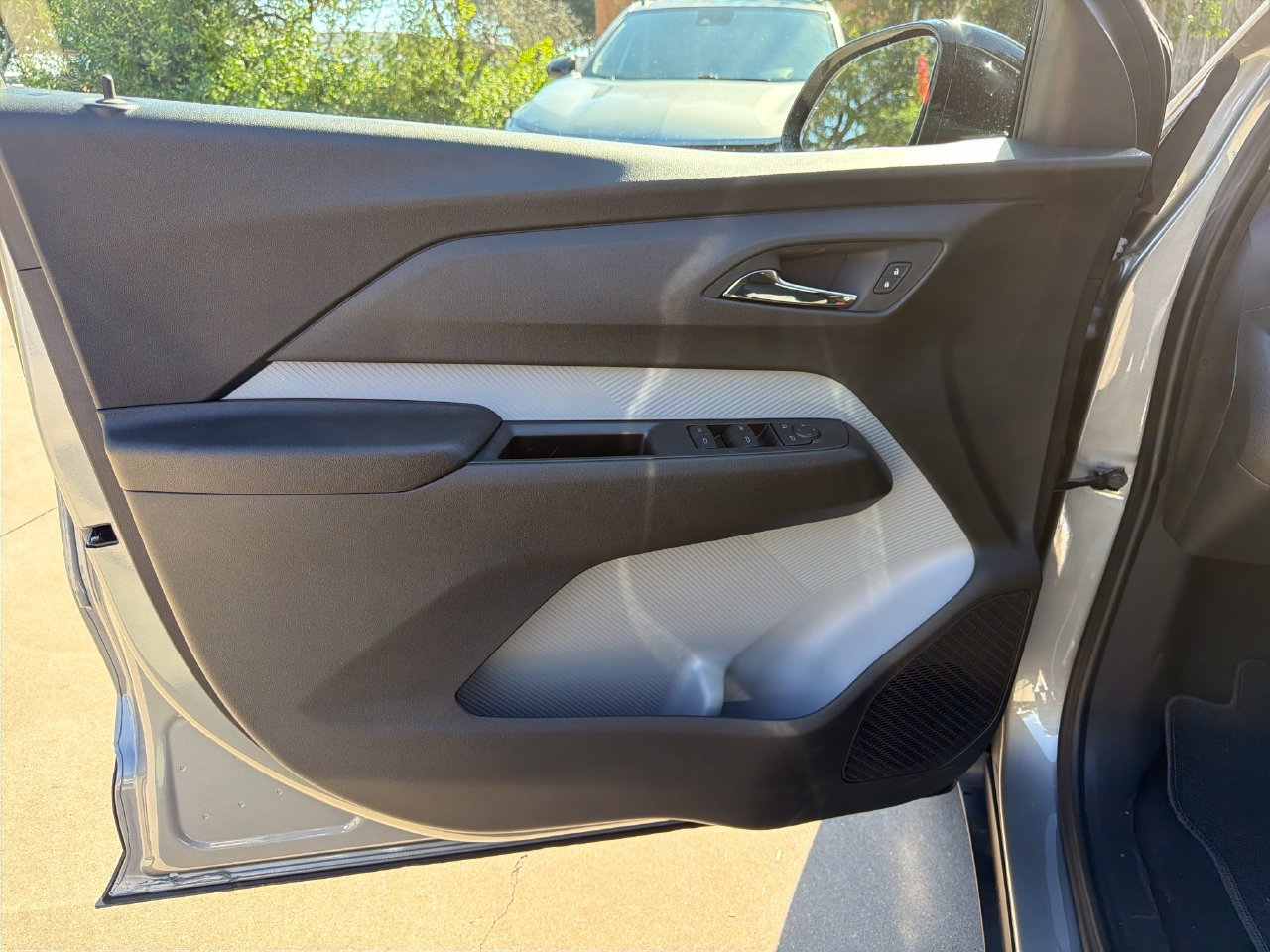 2027 Chevrolet Bolt LT SUV, photo 11