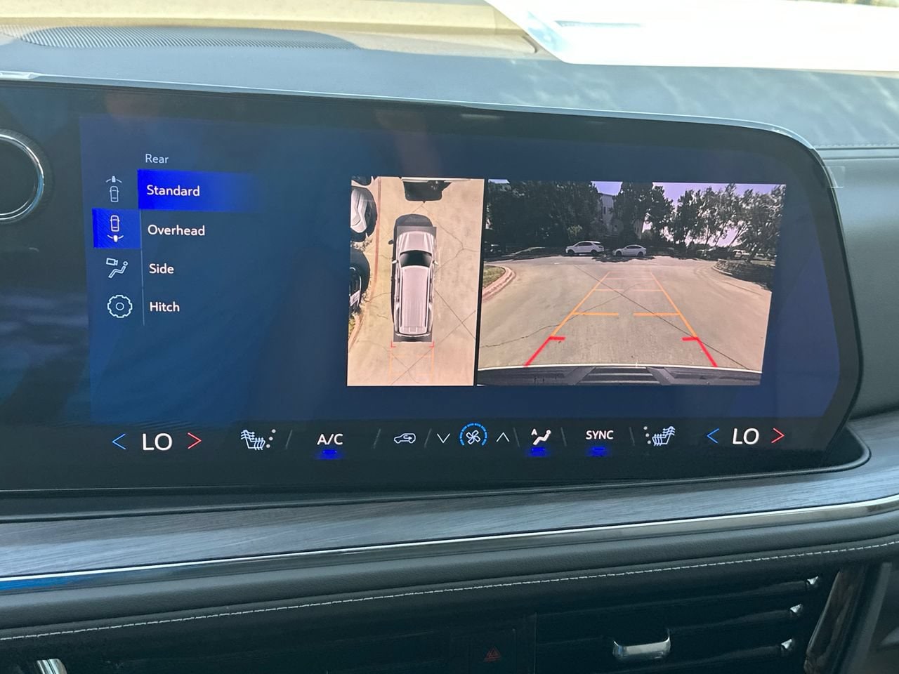 2026 Chevrolet Suburban LT SUV, photo 15