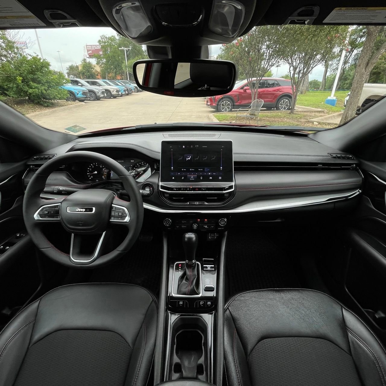 2025 Jeep Compass Trailhawk - Photo 10