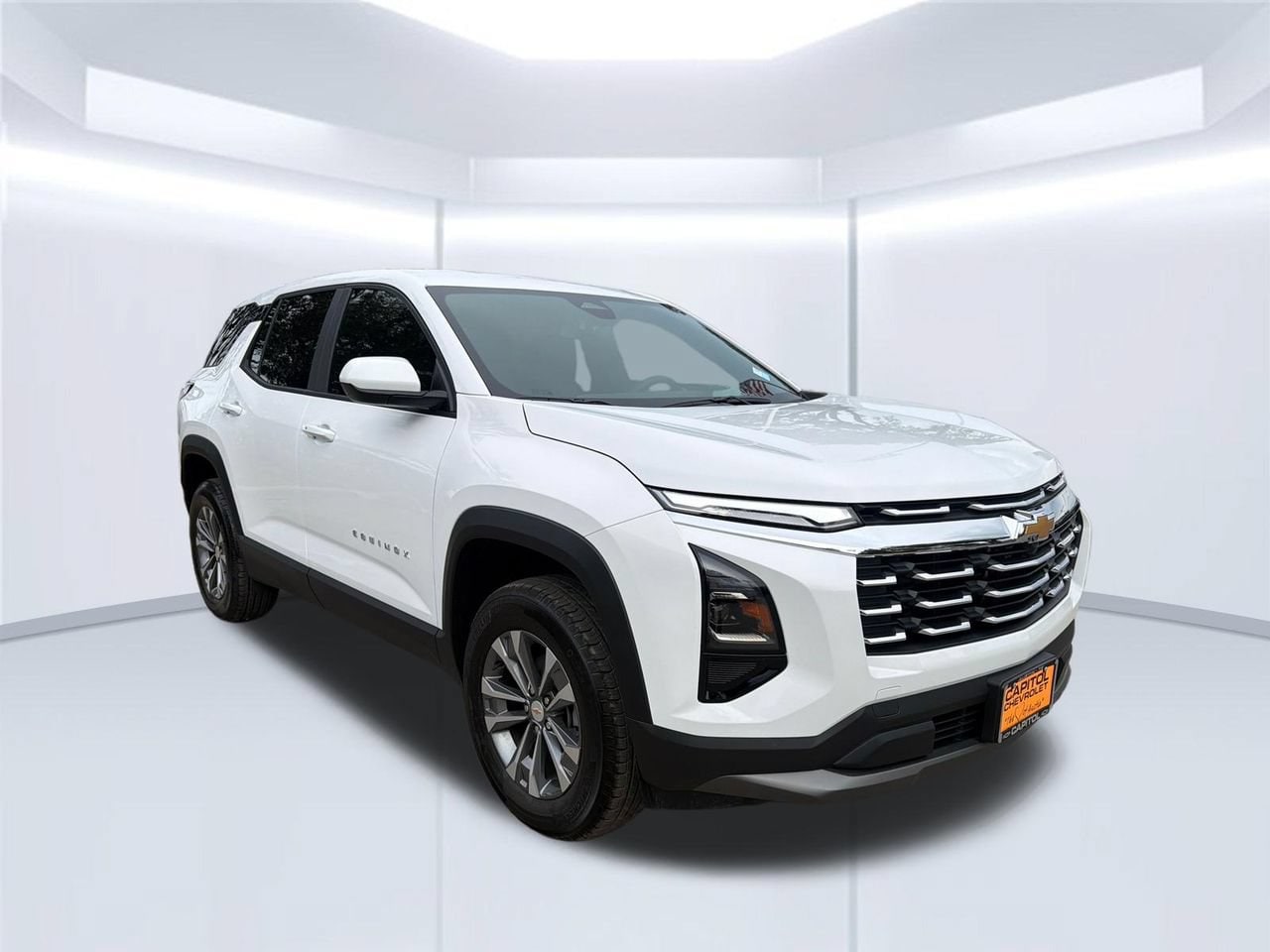 2027 Chevrolet Equinox LT - Photo 8
