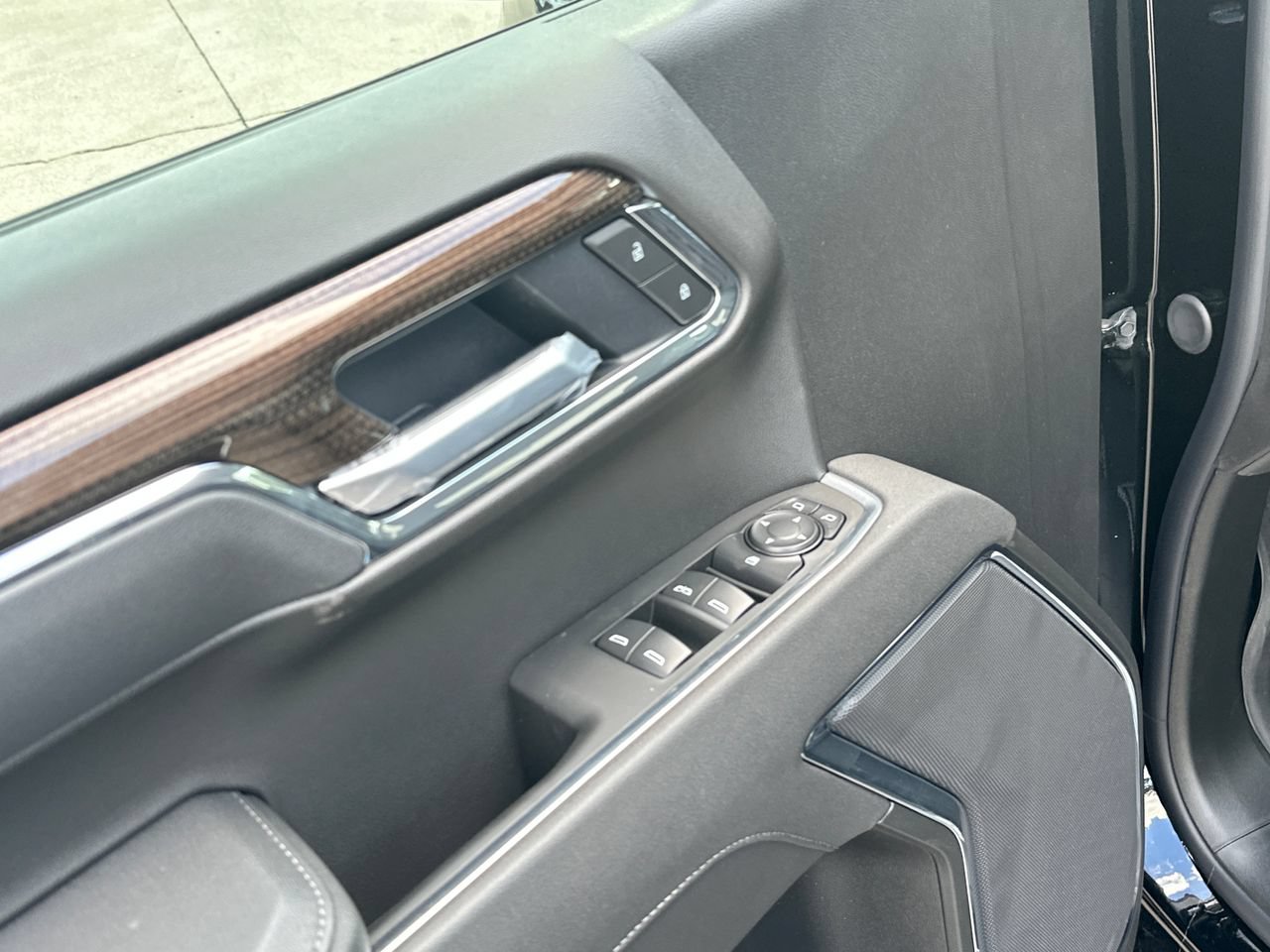 2026 Chevrolet Silverado 1500 LT Truck, photo 11