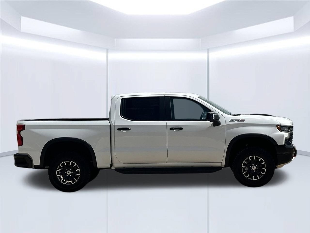 2026 Chevrolet Silverado 1500 ZR2 - Photo 11