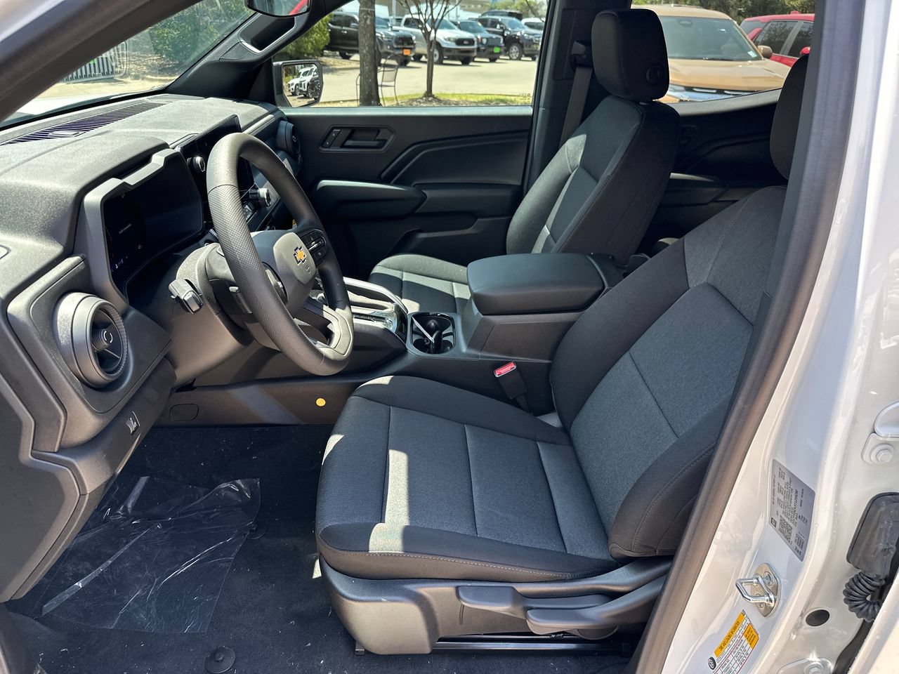 2026 Chevrolet Colorado Work Truck - Photo 10