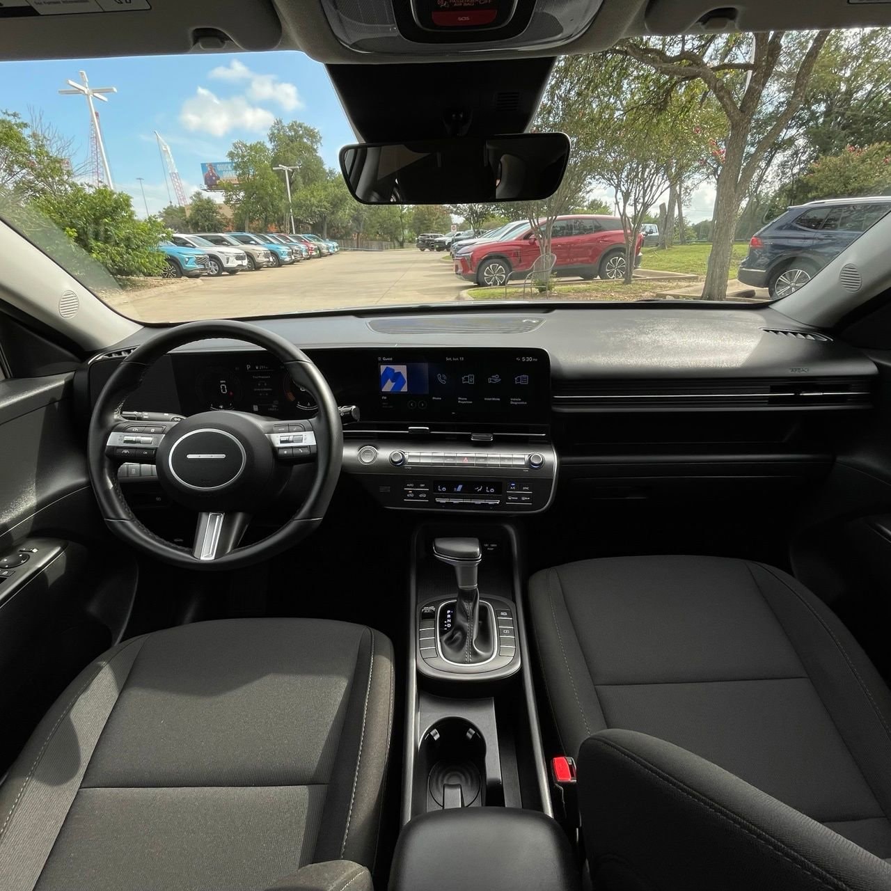 2025 Hyundai Kona SEL - Photo 10