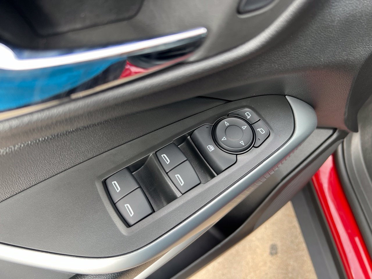 2026 Chevrolet Trax LS - Photo 13
