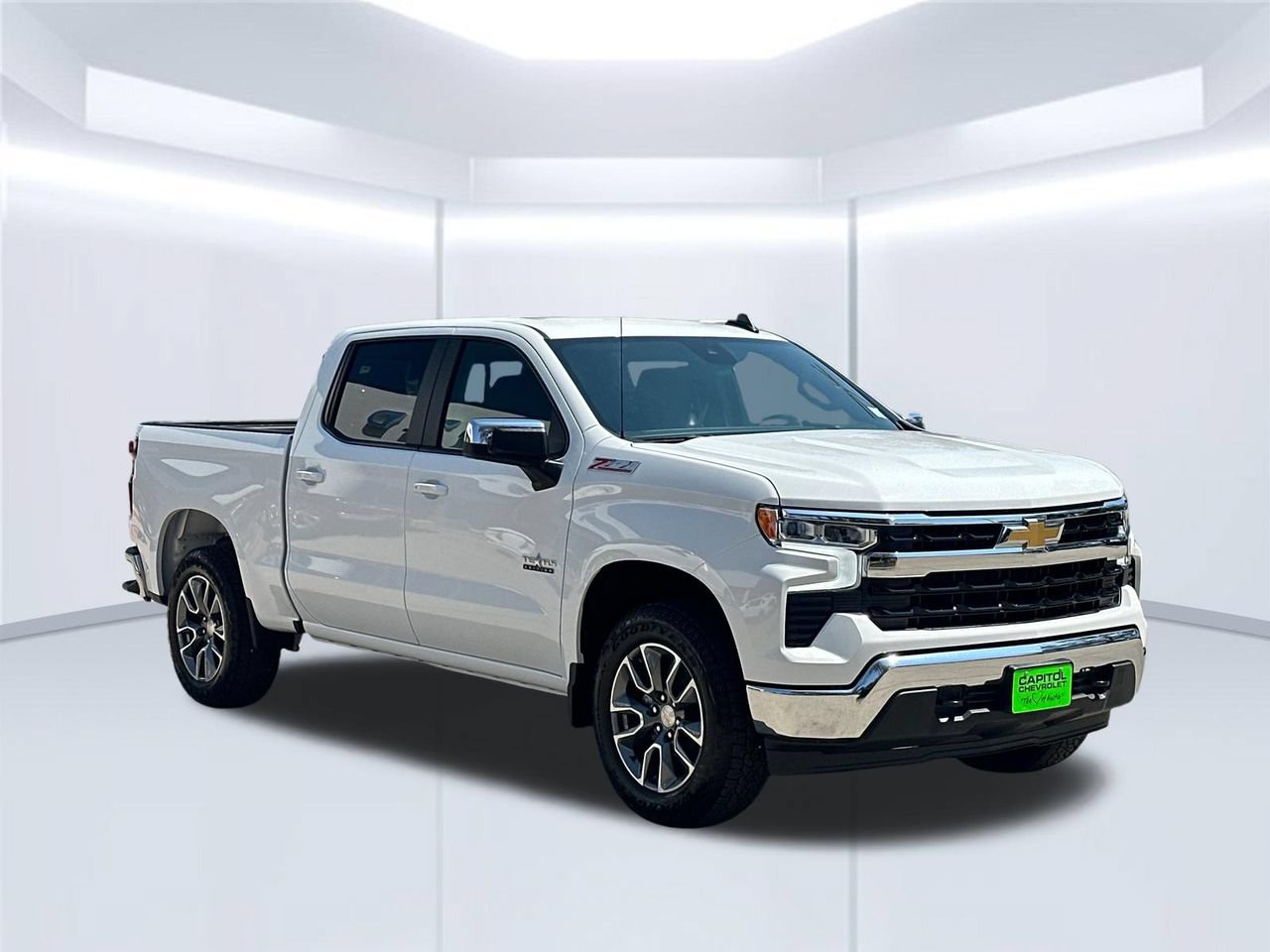 2026 Chevrolet Silverado 1500 LT Truck, photo 8