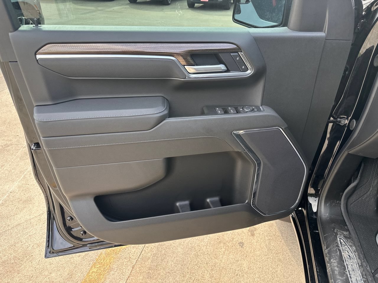 2026 Chevrolet Silverado 1500 LT - Photo 11