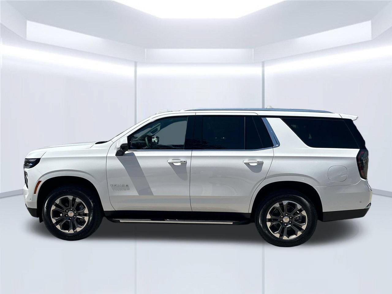 2026 Chevrolet Tahoe LT SUV, photo 2