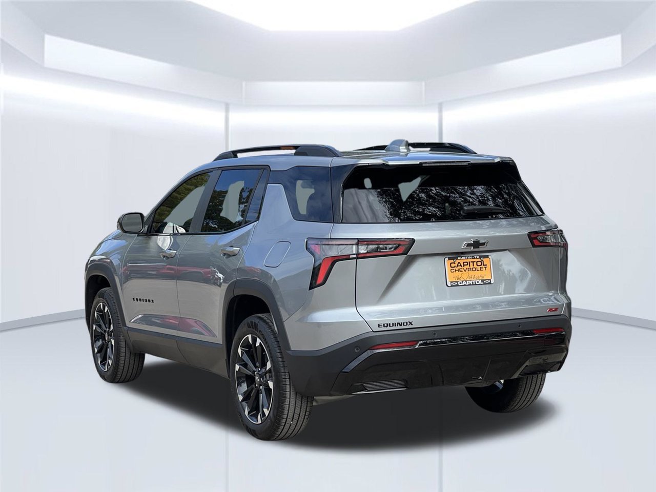 2027 Chevrolet Equinox RS, photo 3