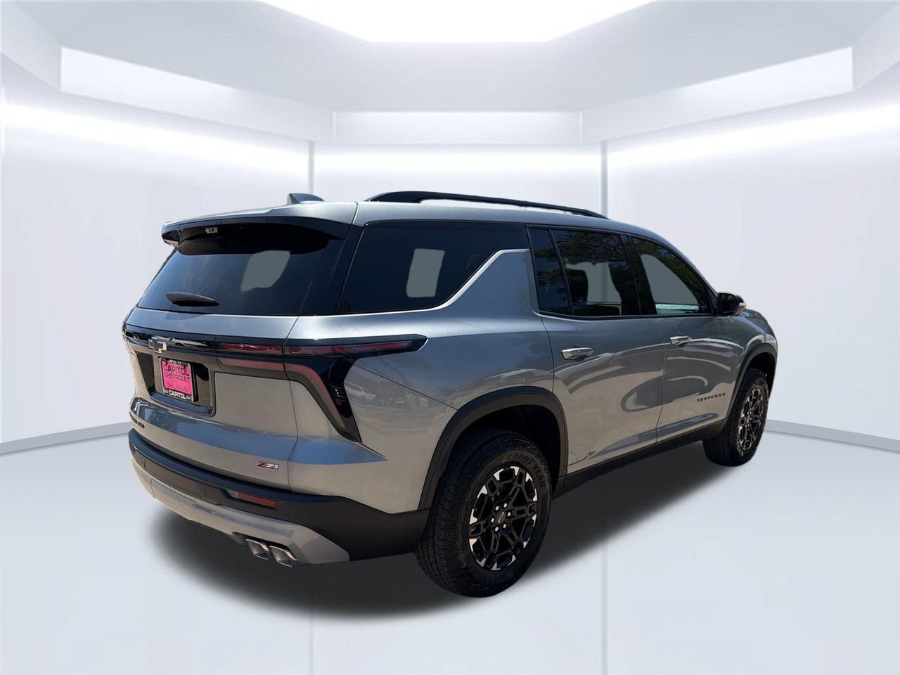 2027 Chevrolet Traverse Z71 SUV, photo 5