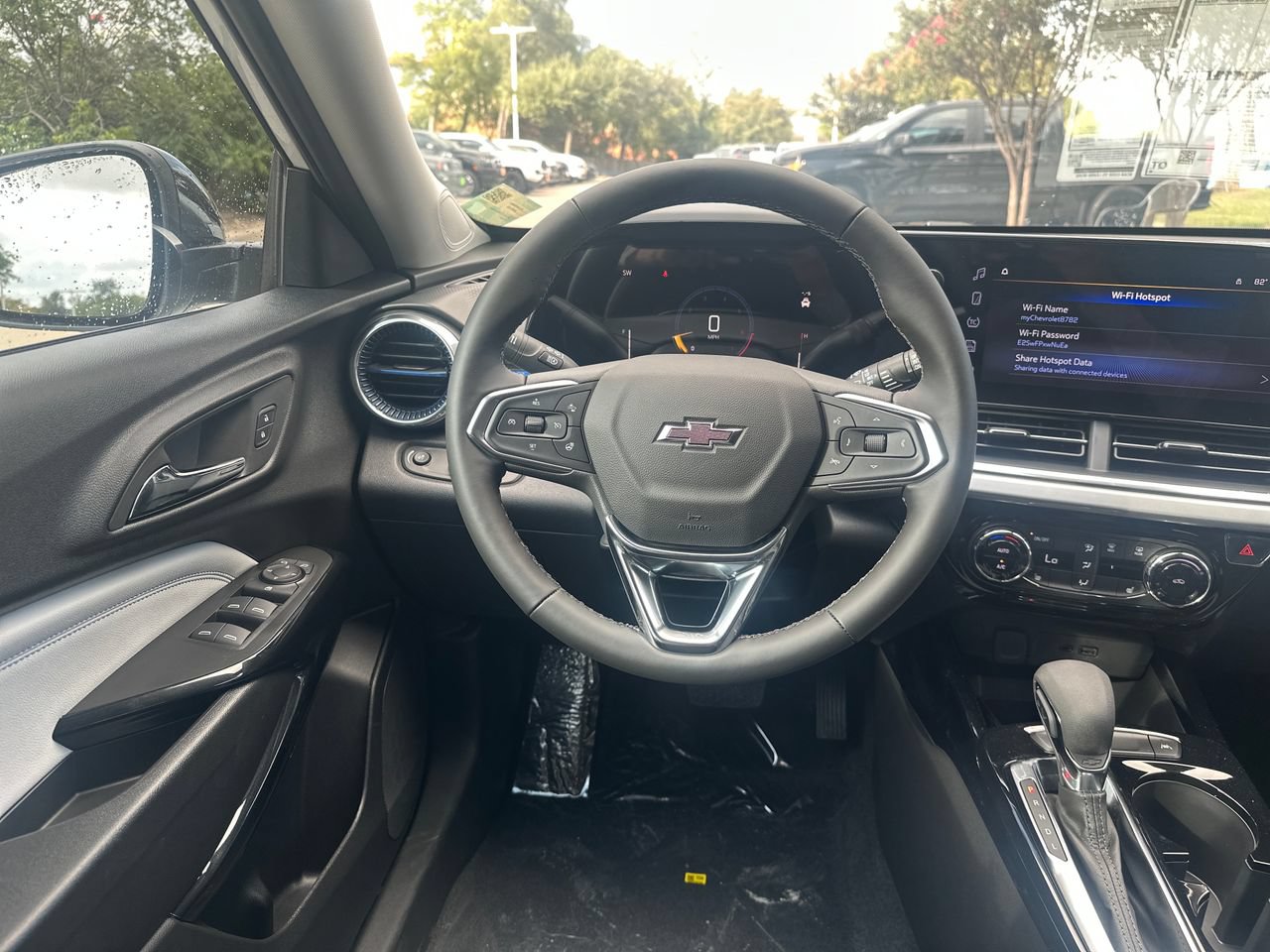 2026 Chevrolet Trax LT - Photo 14
