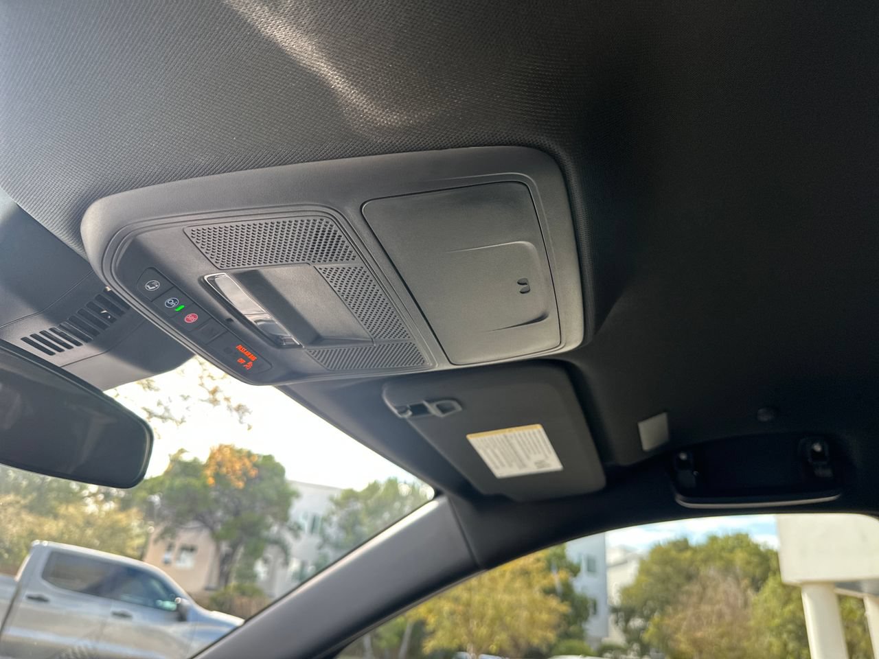 2027 Chevrolet Traverse LT - Photo 15