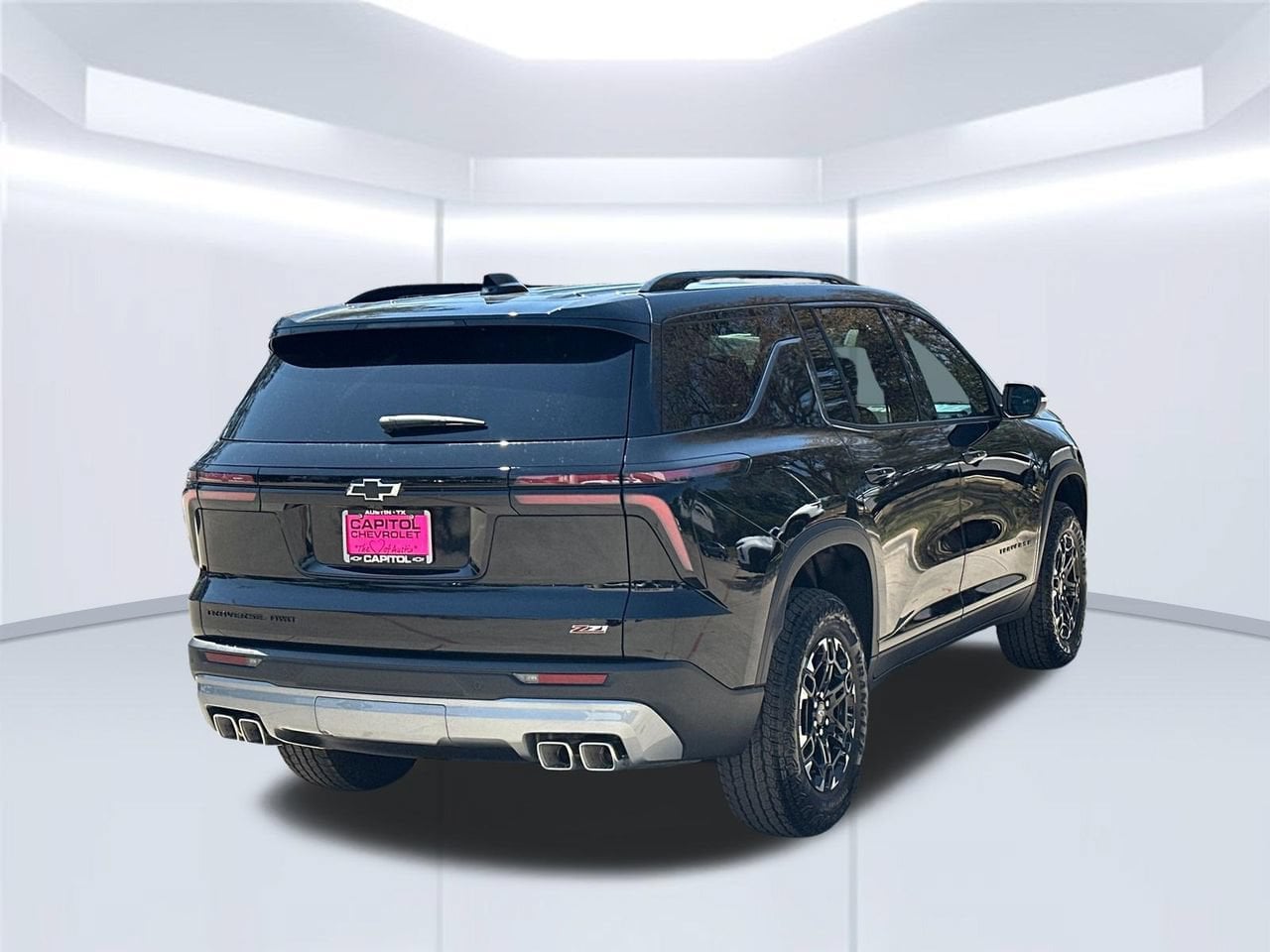 2027 Chevrolet Traverse Z71 SUV, photo 6