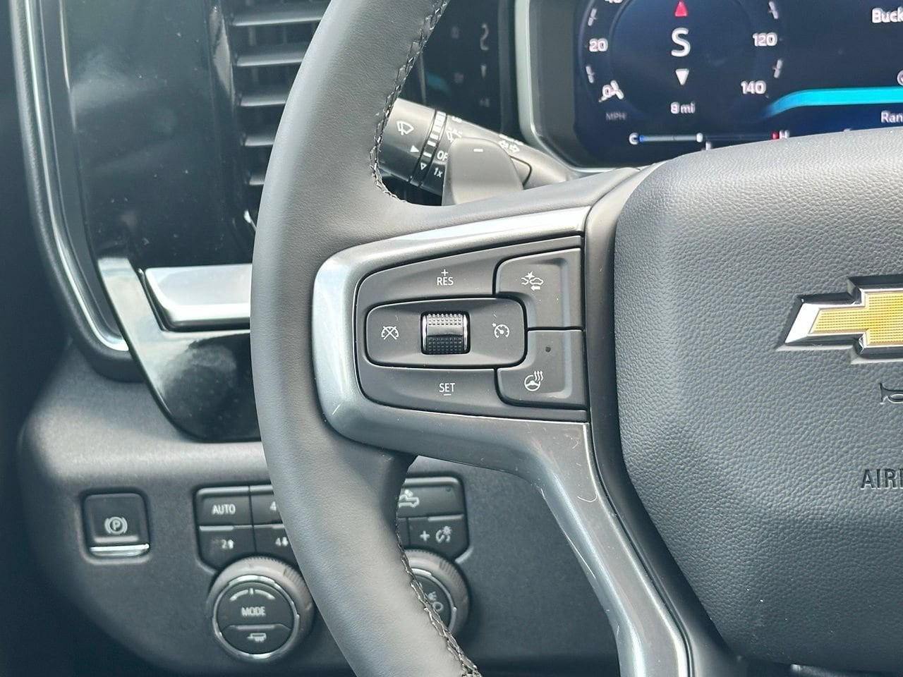 2026 Chevrolet Silverado 1500 LT Truck, photo 17