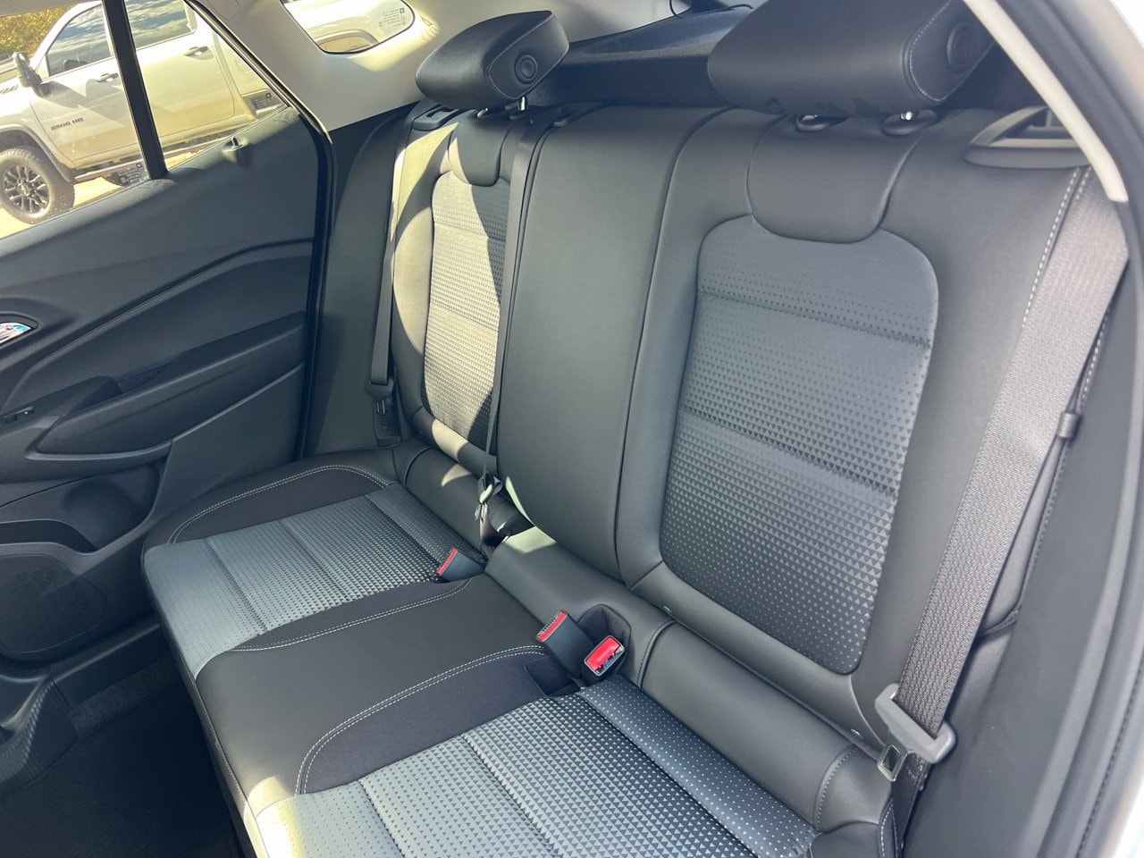 2026 Chevrolet Trax LT - Photo 25