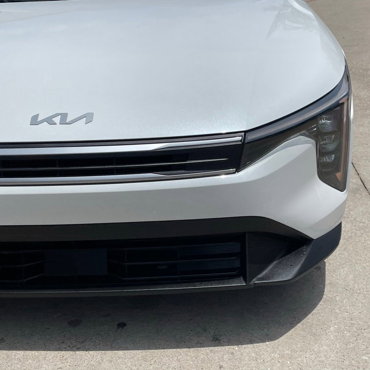 2025 Kia K4 LXS - Photo 7
