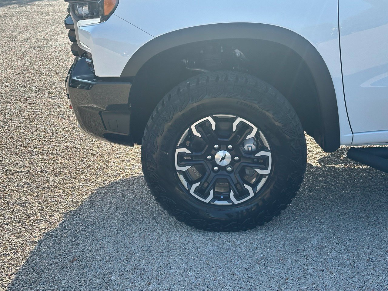 2026 Chevrolet Silverado 1500 ZR2 Truck, photo 4