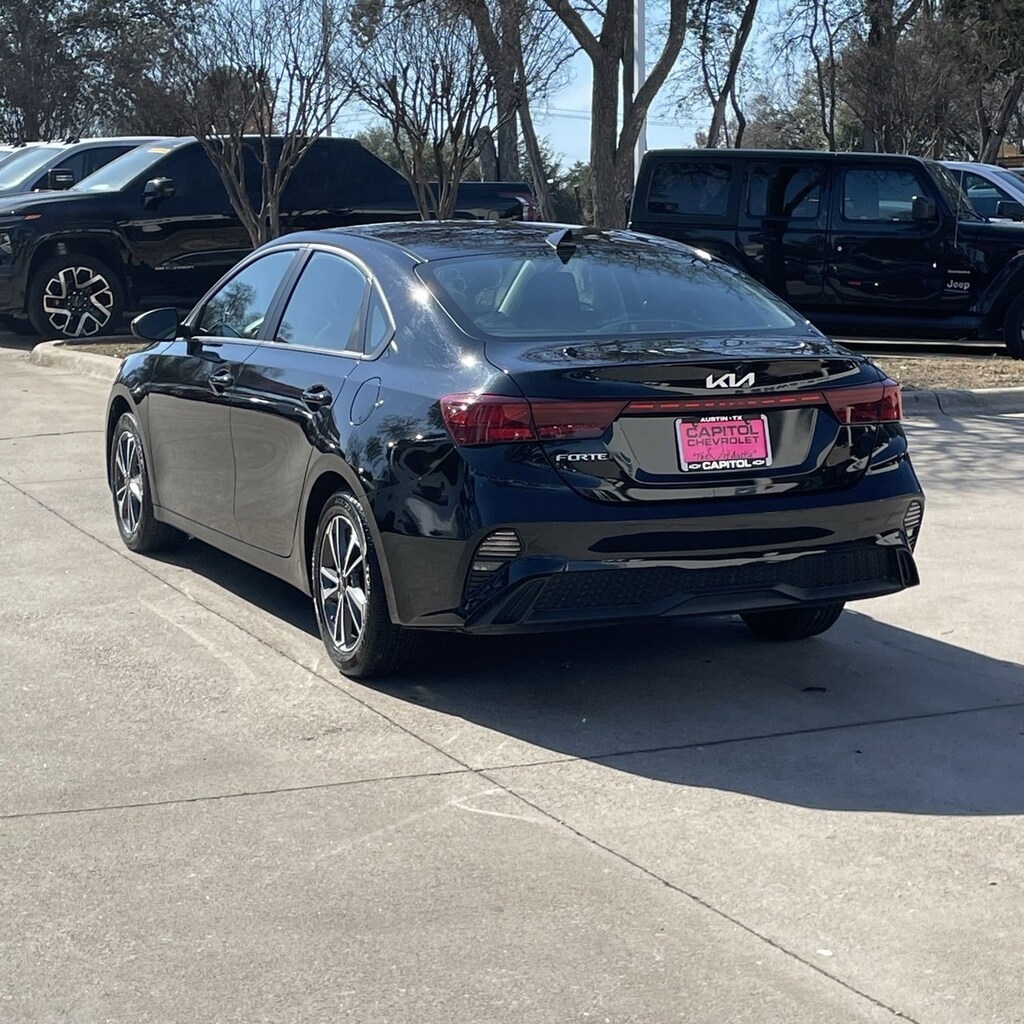 Used 2024 Kia Forte LXS Sedan