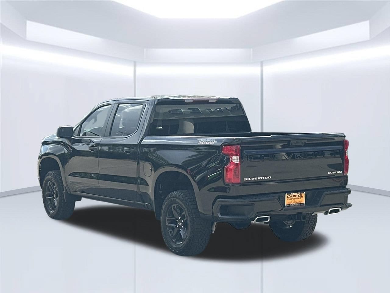 2026 Chevrolet Silverado 1500 Custom Trail Boss, photo 3