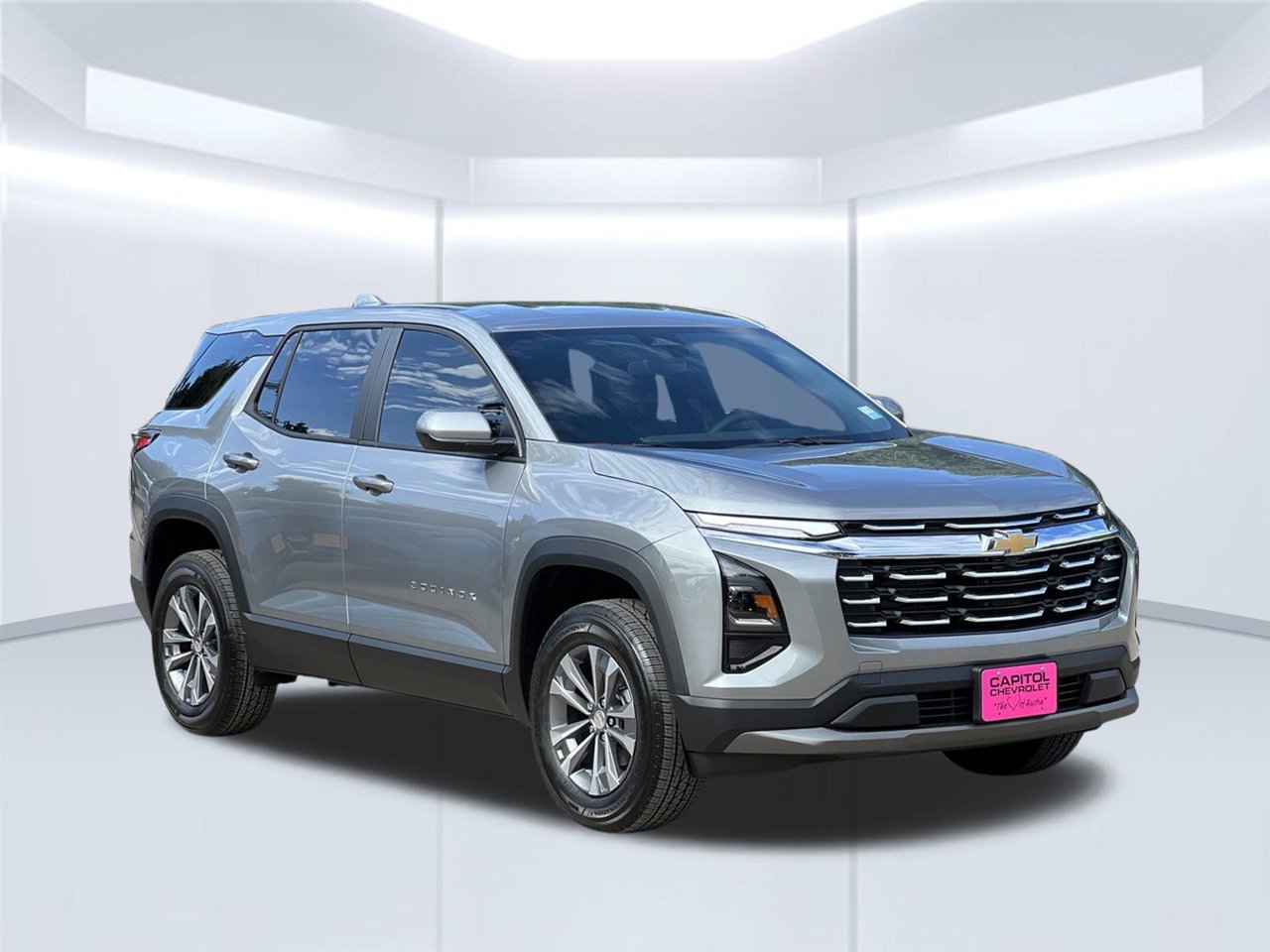 2027 Chevrolet Equinox LT - Photo 7