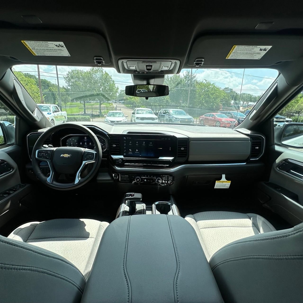 2026 Chevrolet Silverado 1500 LT Truck, photo 14
