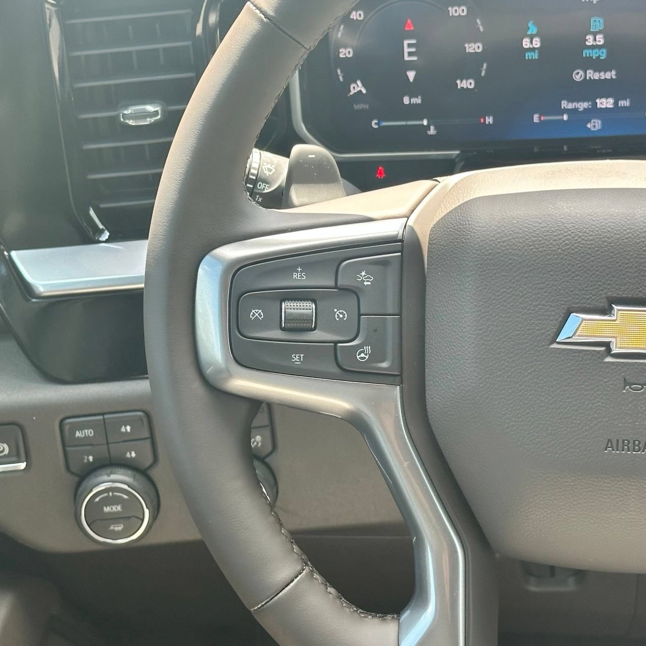 2026 Chevrolet Silverado 1500 LT Truck, photo 17