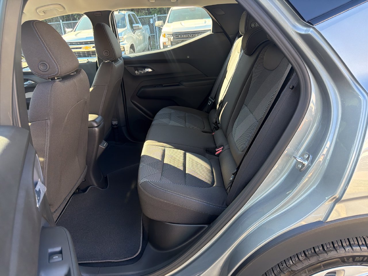 2027 Chevrolet Bolt LT, photo 22