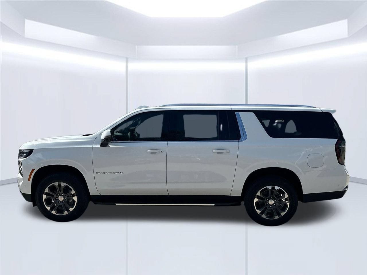 2026 Chevrolet Suburban LT SUV, photo 3