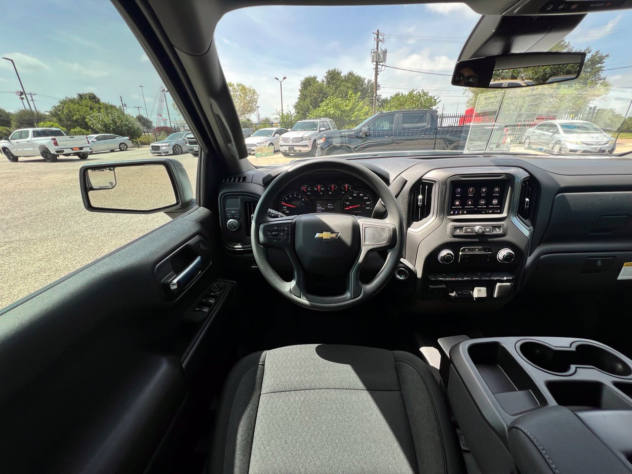 2026 Chevrolet Silverado 1500 Custom - Photo 15