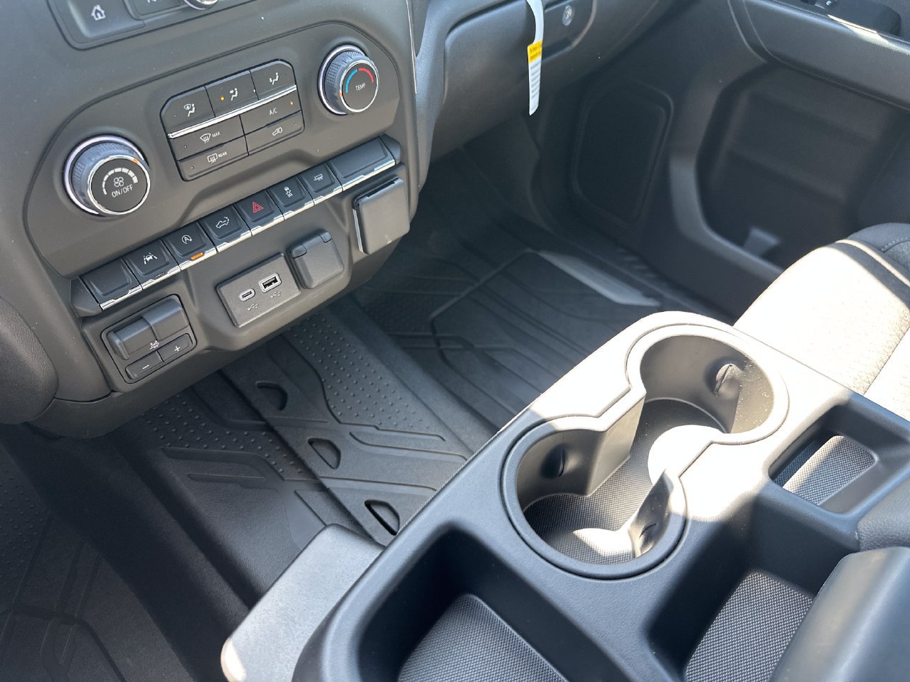 2026 Chevrolet Silverado 1500 Custom - Photo 26