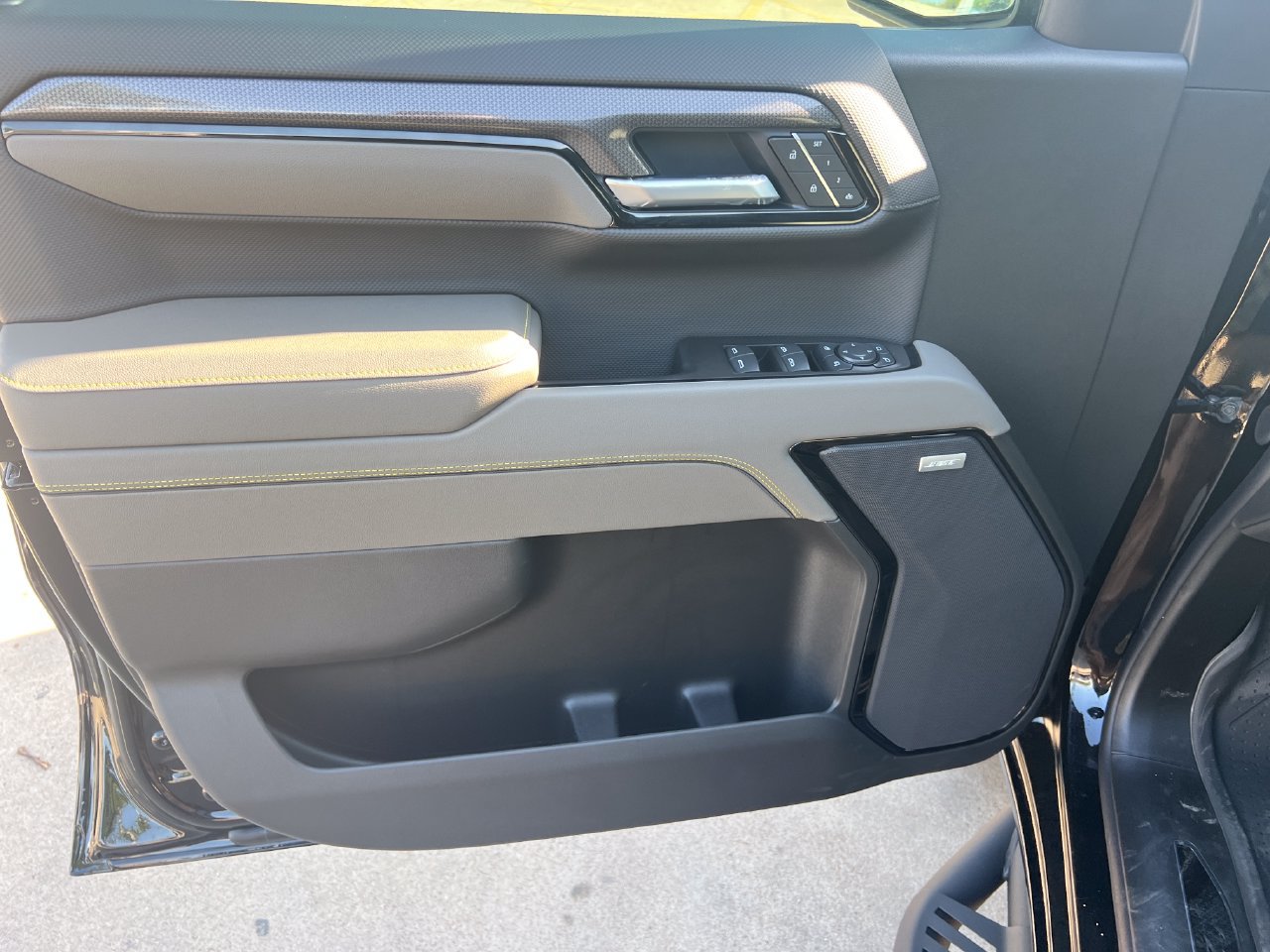 2026 Chevrolet Silverado 1500 ZR2 Truck, photo 12