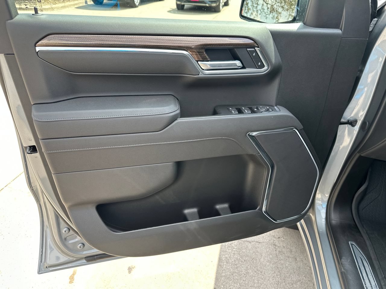 2026 Chevrolet Silverado 1500 LT Truck, photo 11