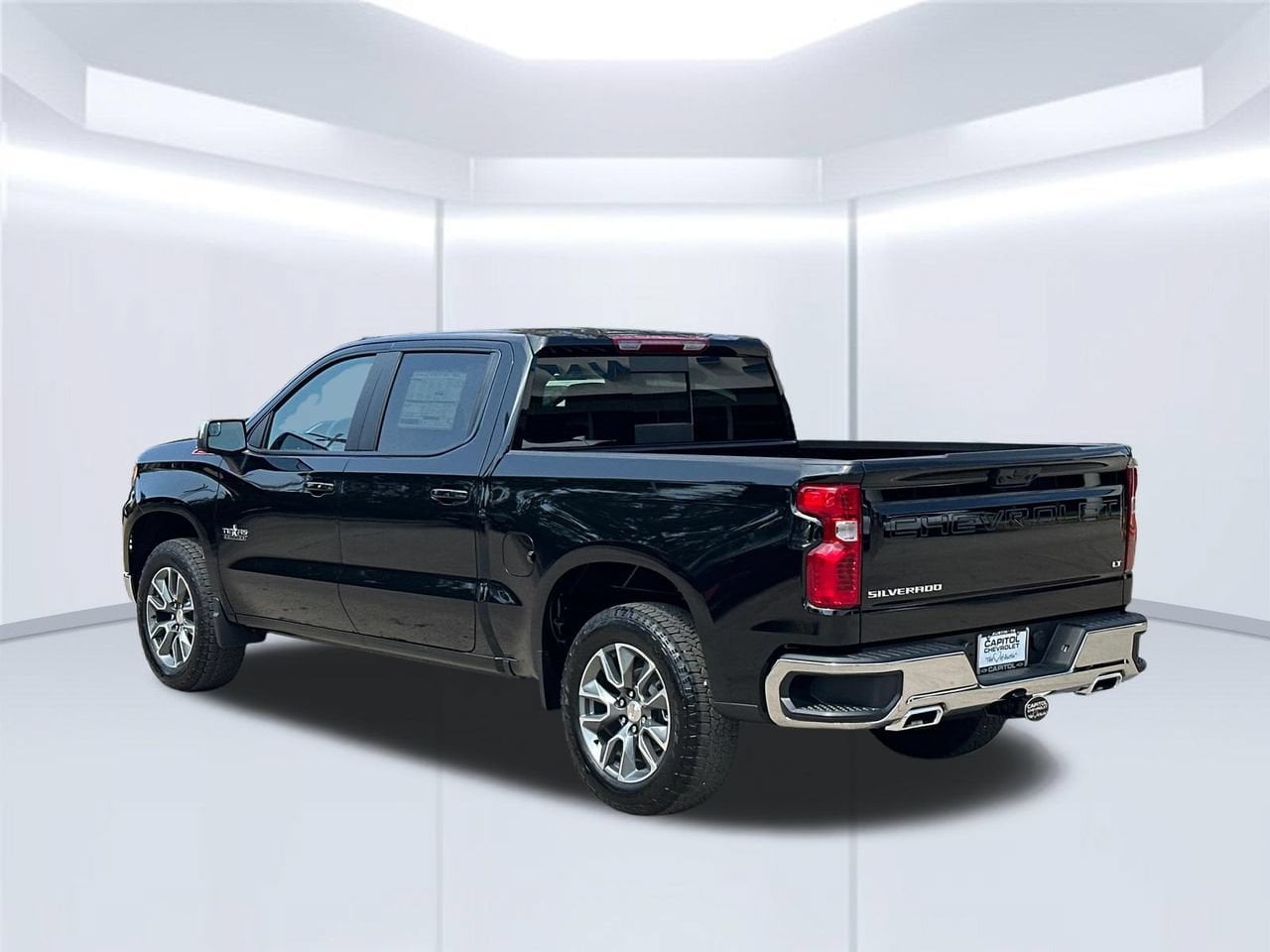 2026 Chevrolet Silverado 1500 LT, photo 3