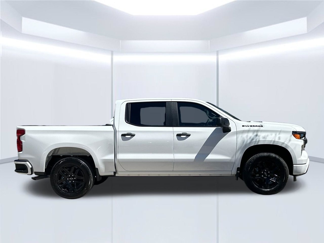 2026 Chevrolet Silverado 1500 Custom - Photo 6