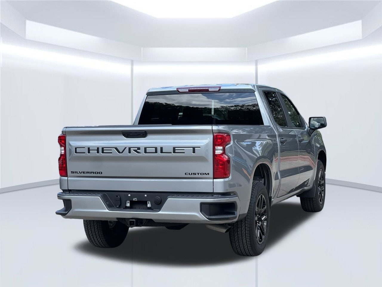 2026 Chevrolet Silverado 1500 Custom - Photo 5