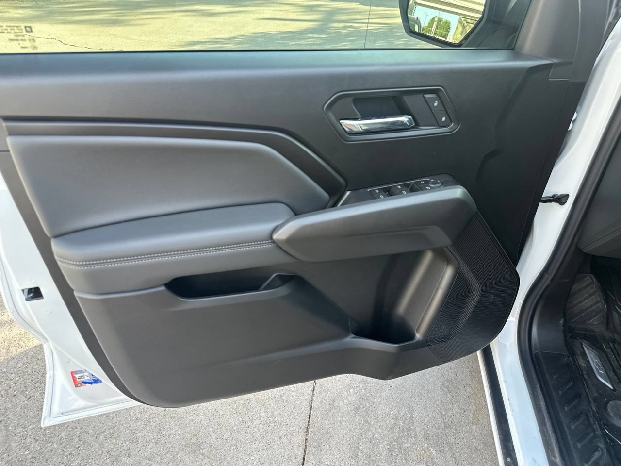 2026 Chevrolet Colorado LT - Photo 11