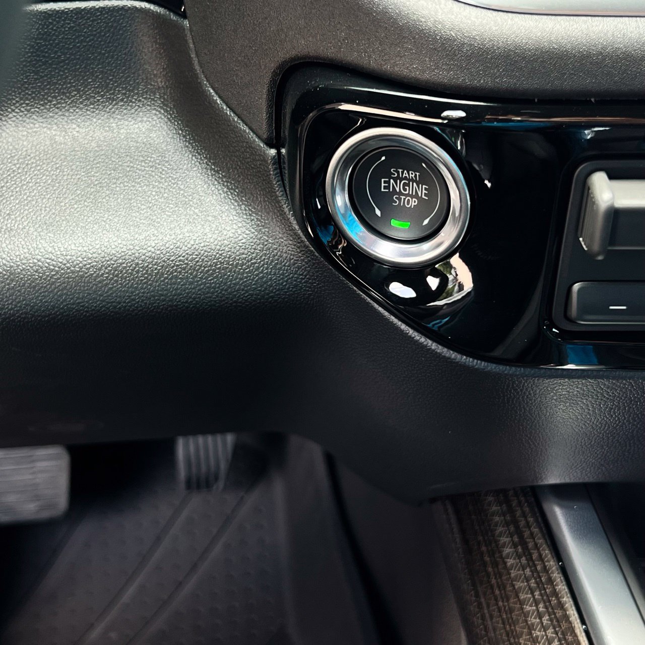 2026 Chevrolet Silverado 1500 LT - Photo 21