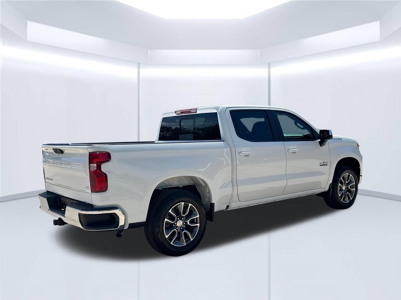 2026 Chevrolet Silverado 1500 LT Truck, photo 6