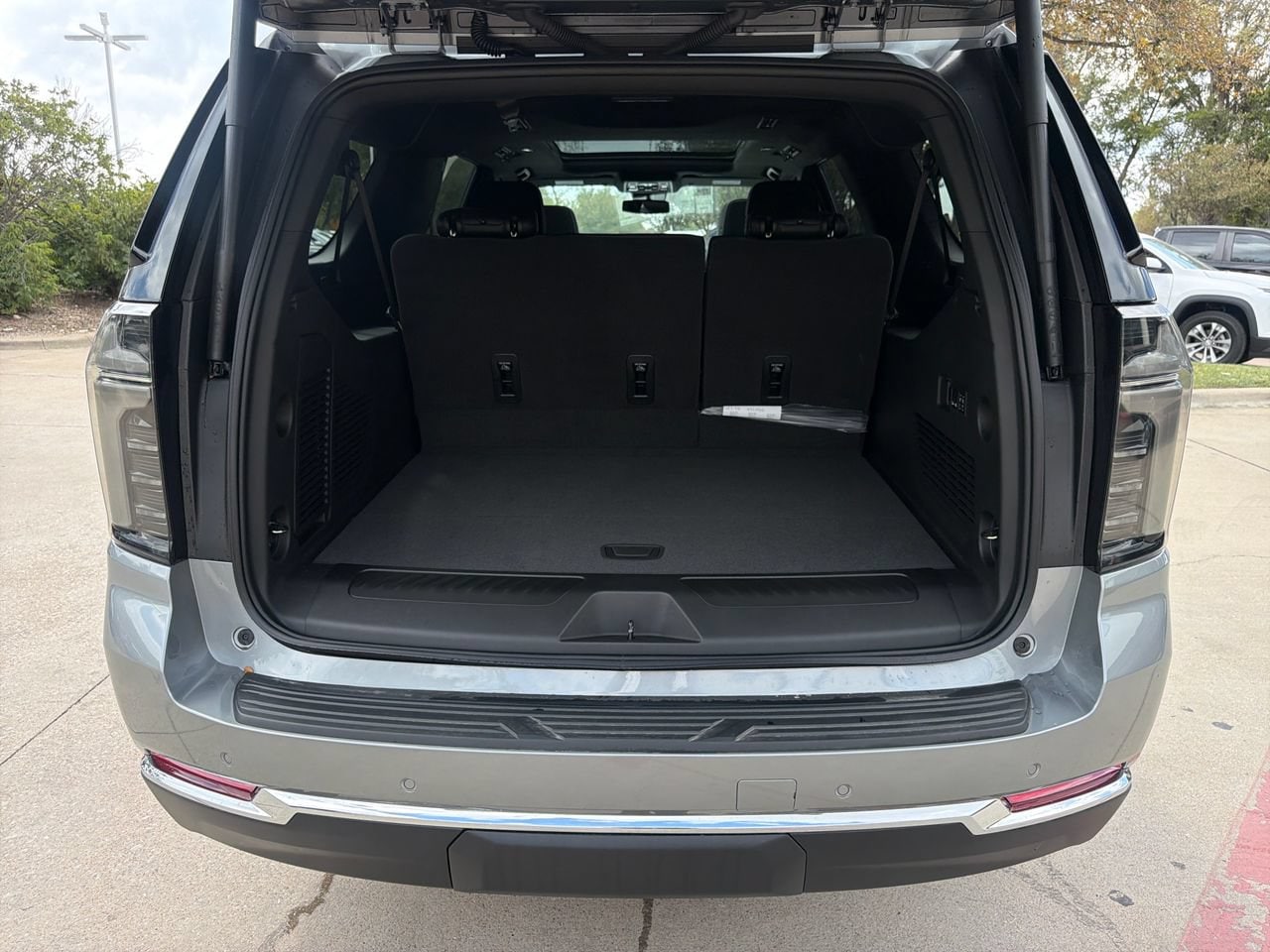 2026 Chevrolet Suburban LT SUV, photo 24