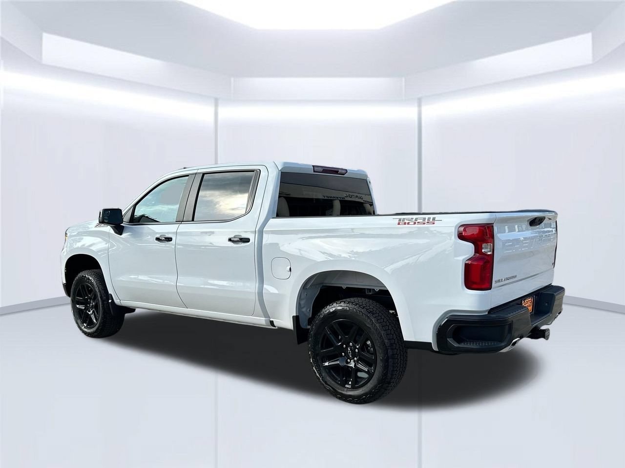 2026 Chevrolet Silverado 1500 LT Trail Boss - Photo 3