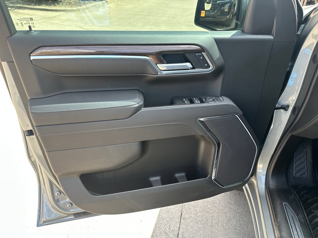 2026 Chevrolet Silverado 1500 LT - Photo 11