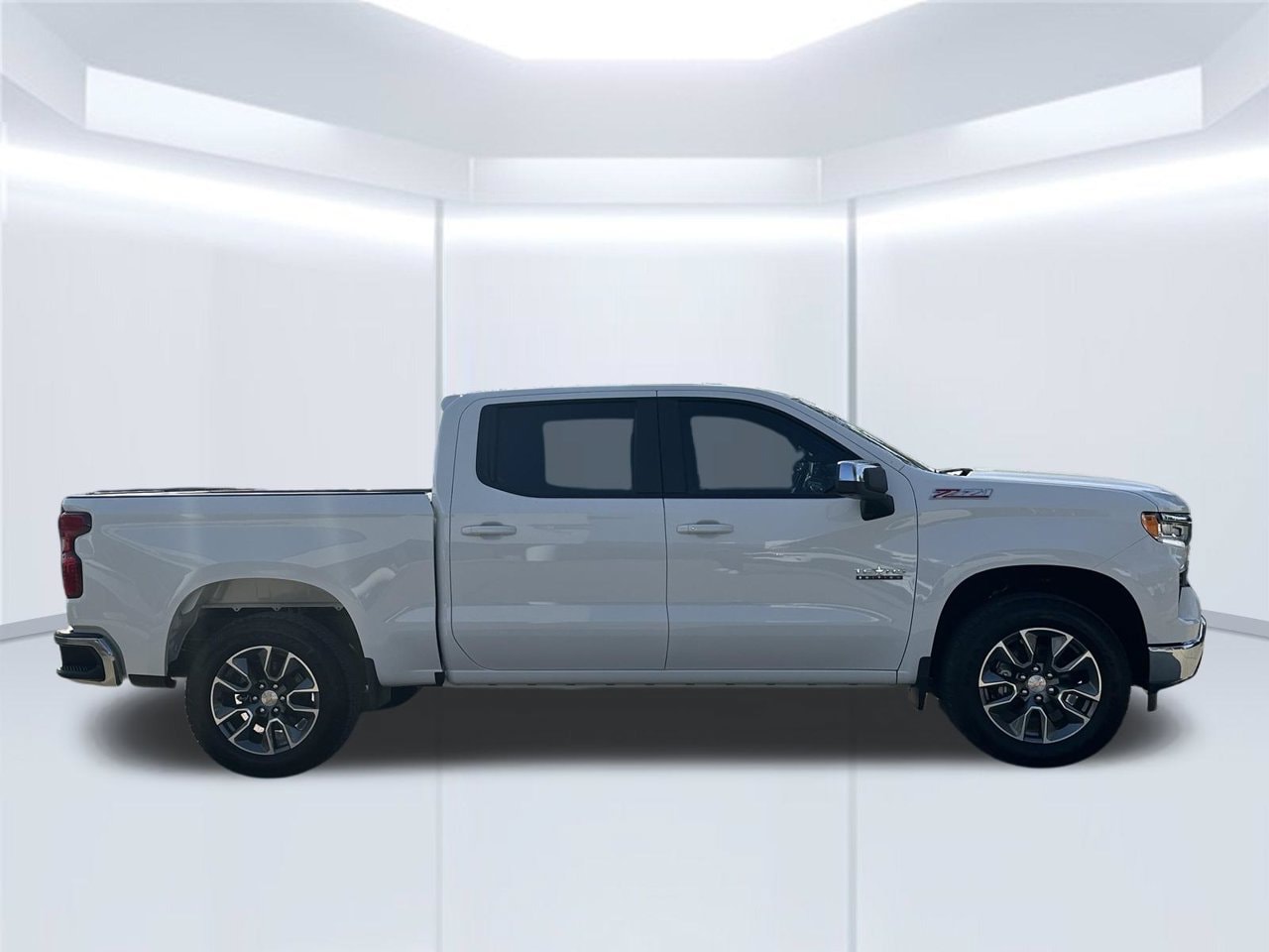 2026 Chevrolet Silverado 1500 LT Truck, photo 6