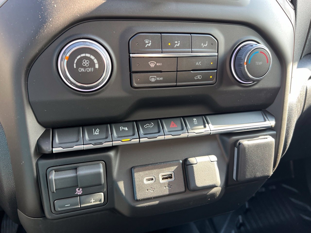 2026 Chevrolet Silverado 2500 HD WT, photo 20
