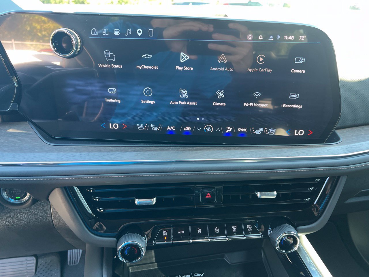 2026 Chevrolet Suburban High Country SUV, photo 19